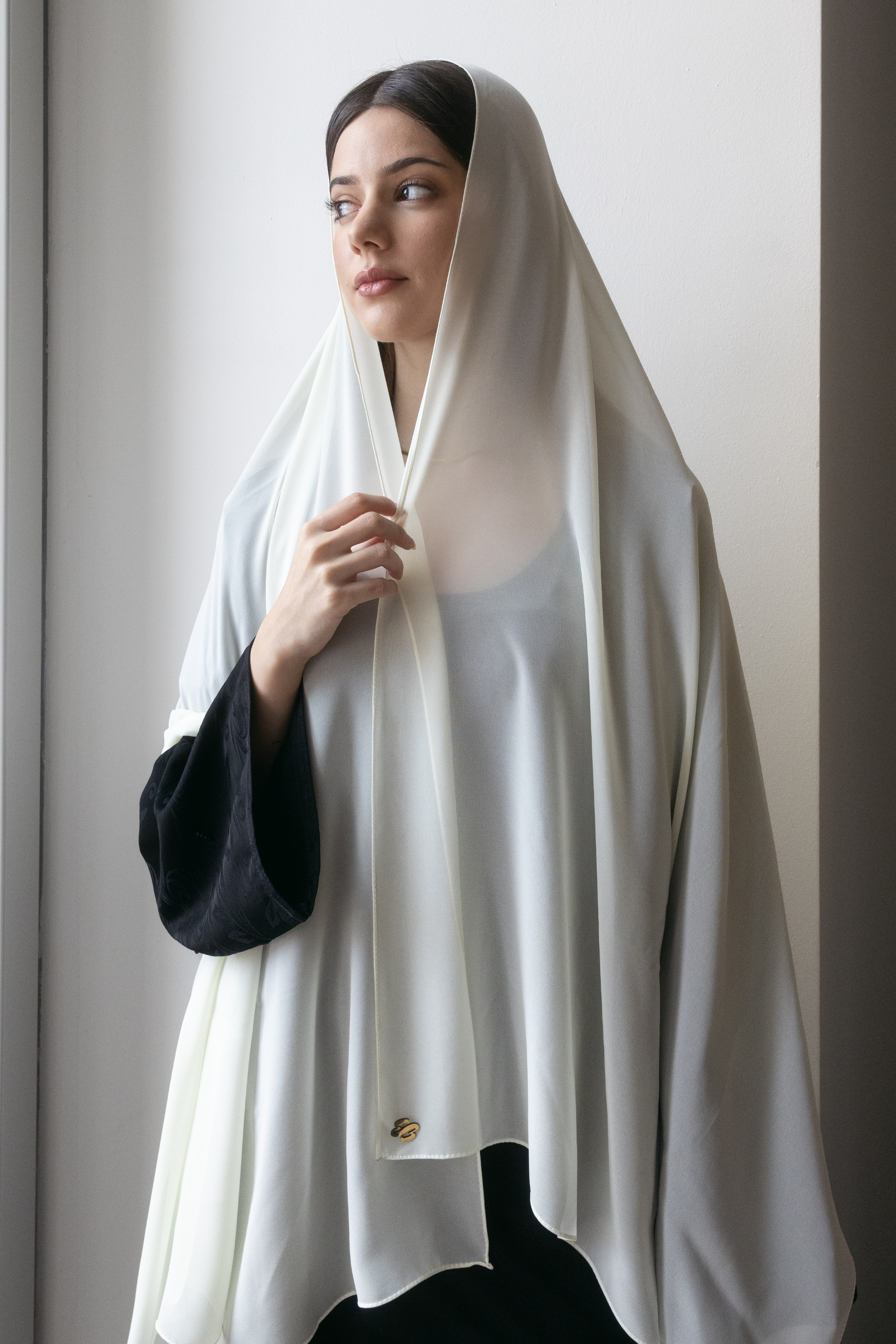 ÉMIRATI Shela in Pierre