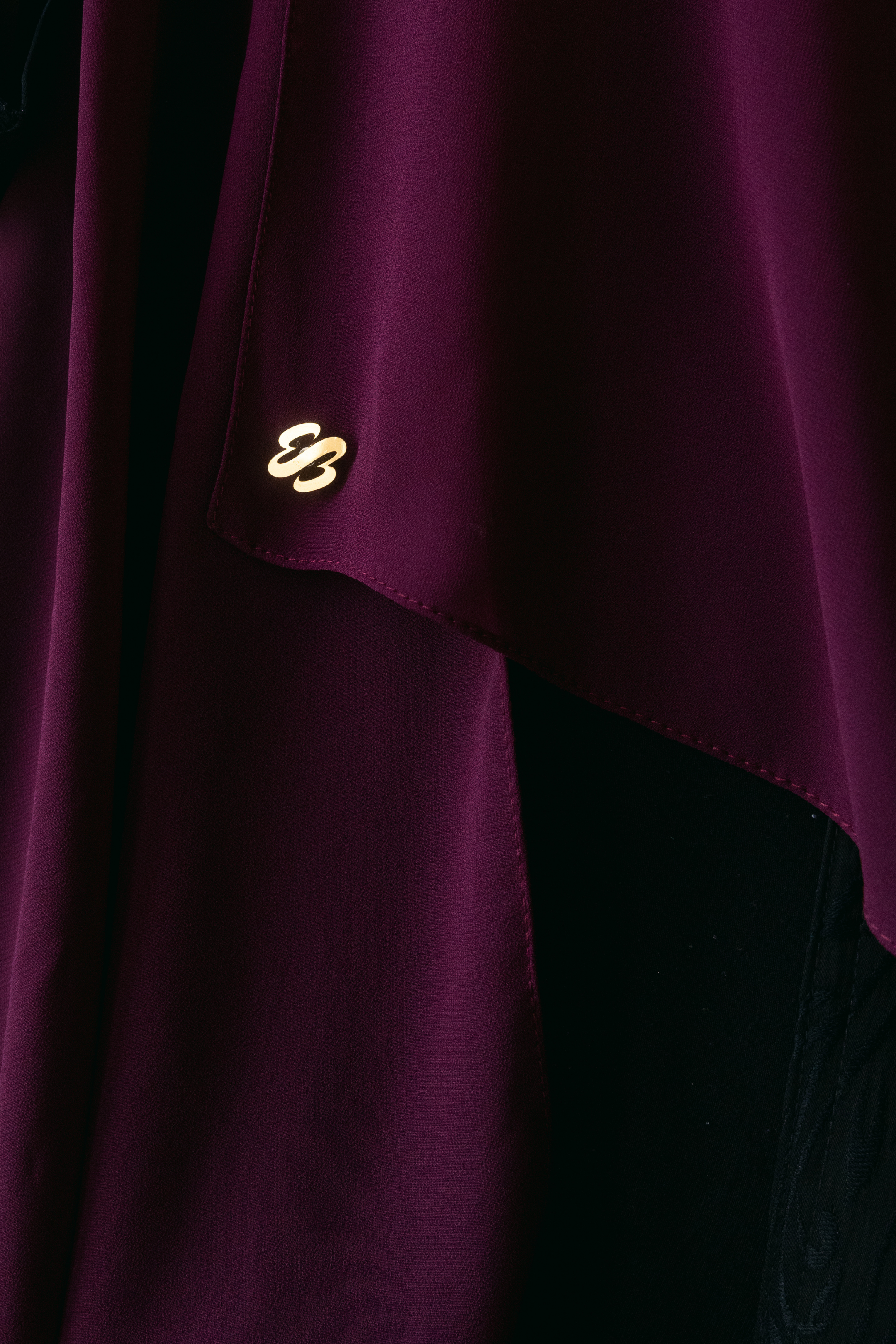 ÉMIRATI Shela in Mulberry